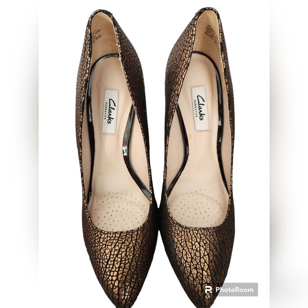Clarks Narrative Gold Black Snakeskin Heels Size 10M
